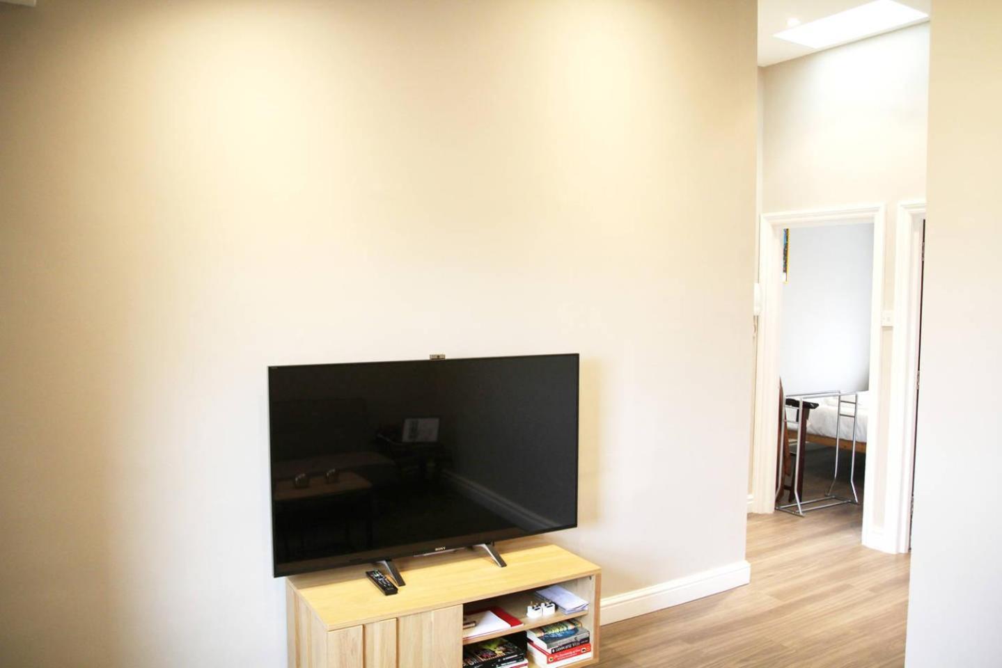 Guestready - Quaint English Flat Near Portobello London Ngoại thất bức ảnh
